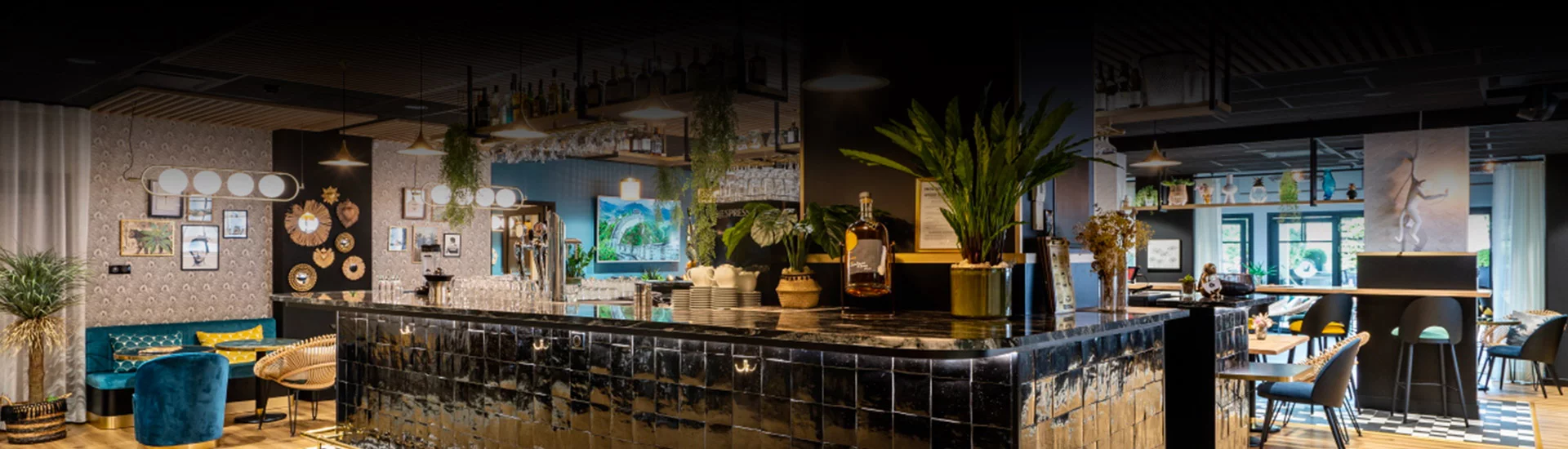 Bannière bar du Monkey Place 
